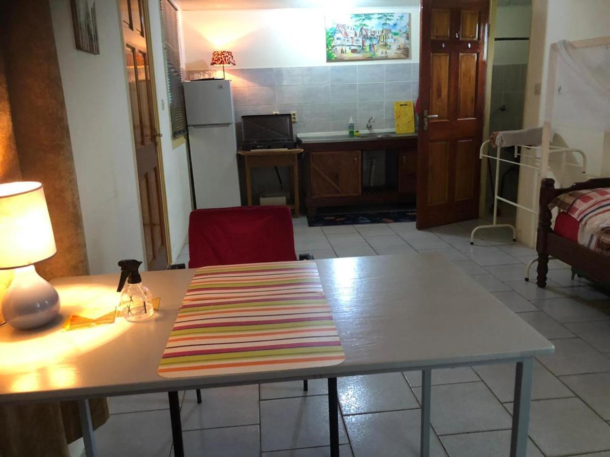 Unu Pikin Guesthouse Paramaribo Exterior photo