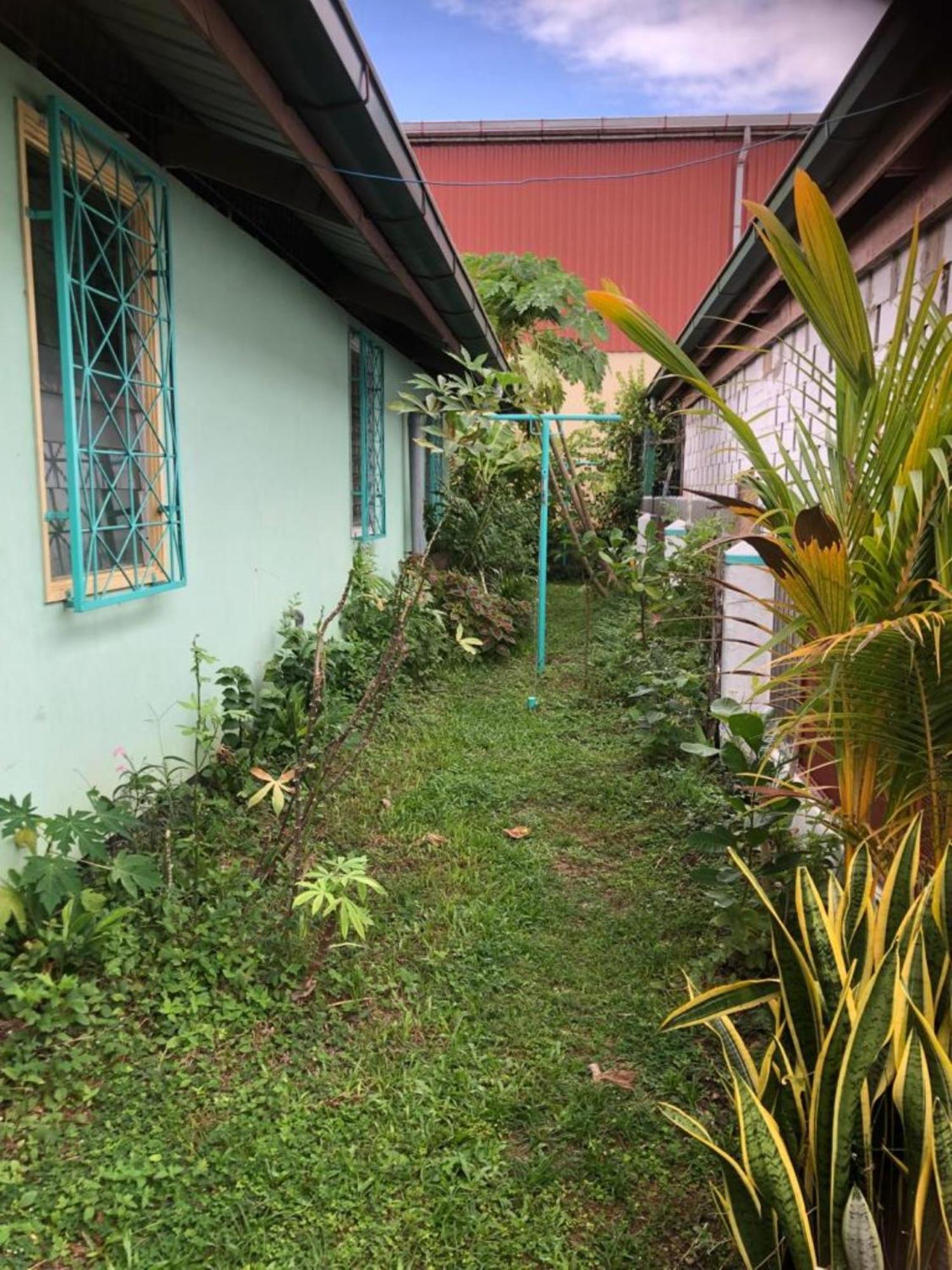 Unu Pikin Guesthouse Paramaribo Room photo